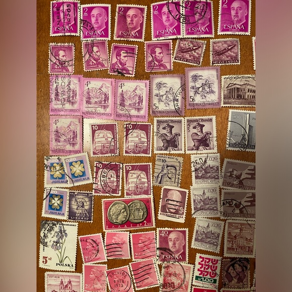 Vintage international & USA Postal Stamps - over 100 postmarked. Pink/Purple#2 - Picture 2 of 7